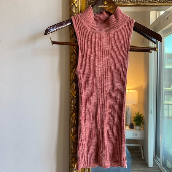 Freepeople turtle neck tank - Picture 3 of 3